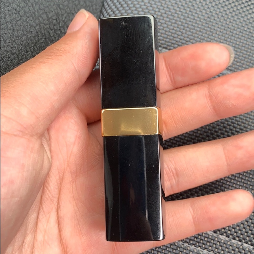 Chanel lip stick